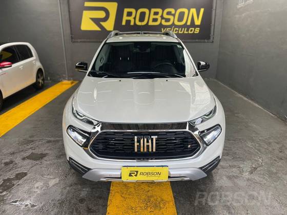 FIAT TORO 2.0 16V TURBO DIESEL VOLCANO 4WD AT9 FIAT TORO 2.0 16V TURBO DIESEL VOLCANO 4WD AT9
